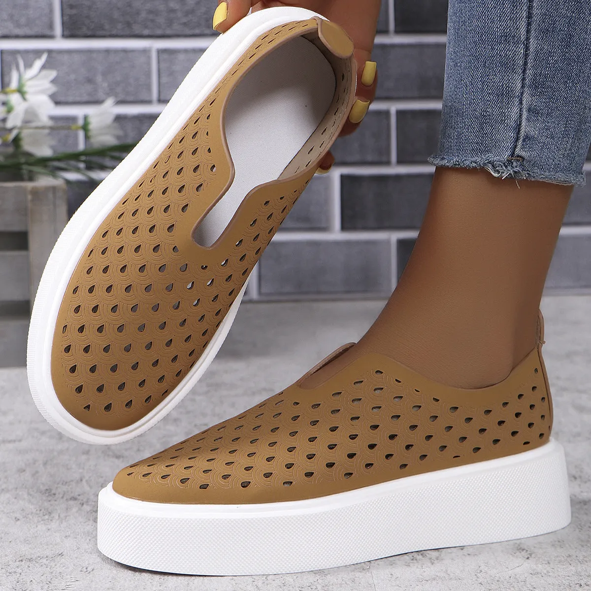 Fashion Hollow Thick Sole Flats