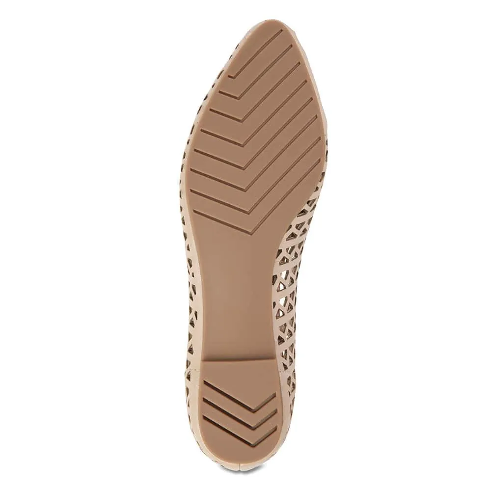 Liberty Flat in Nude Leather