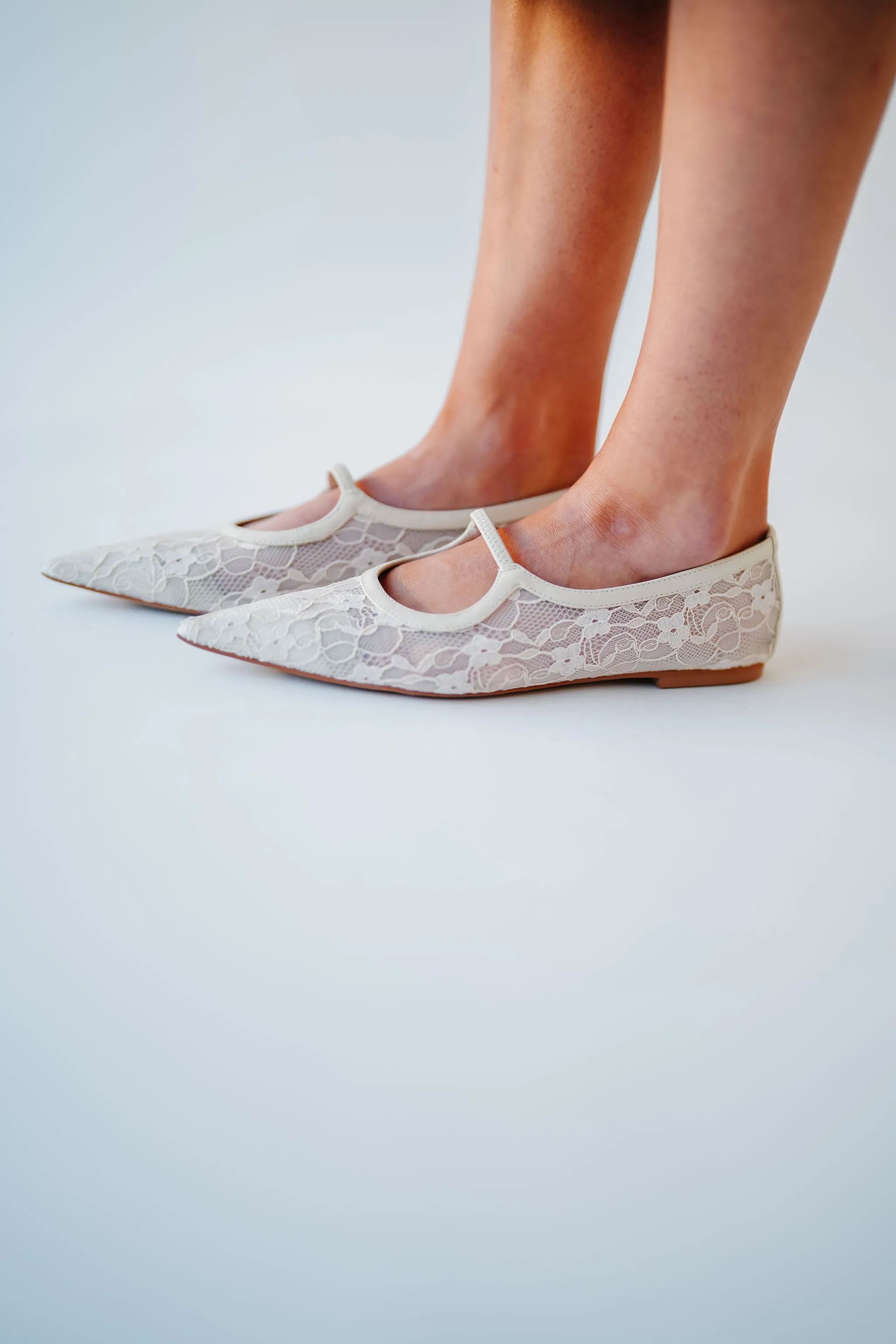 Matisse: Fleur Flat in Ivory Lace