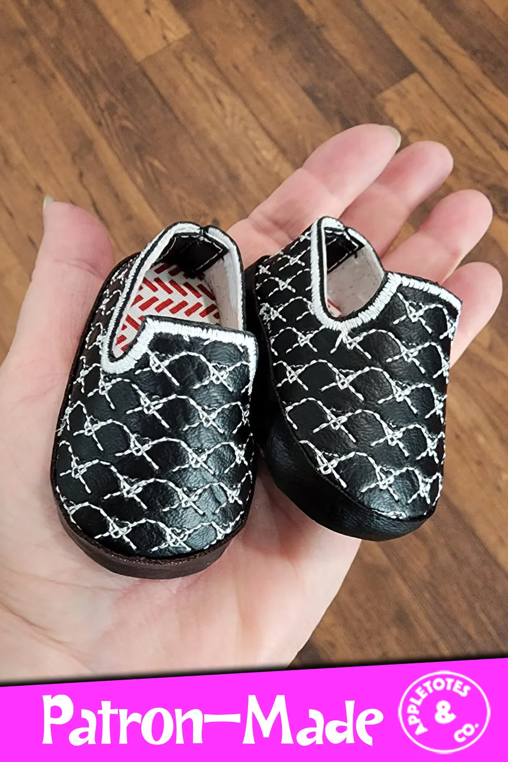 Signature Loafers ITH Embroidery Pattern for 18 Inch Dolls