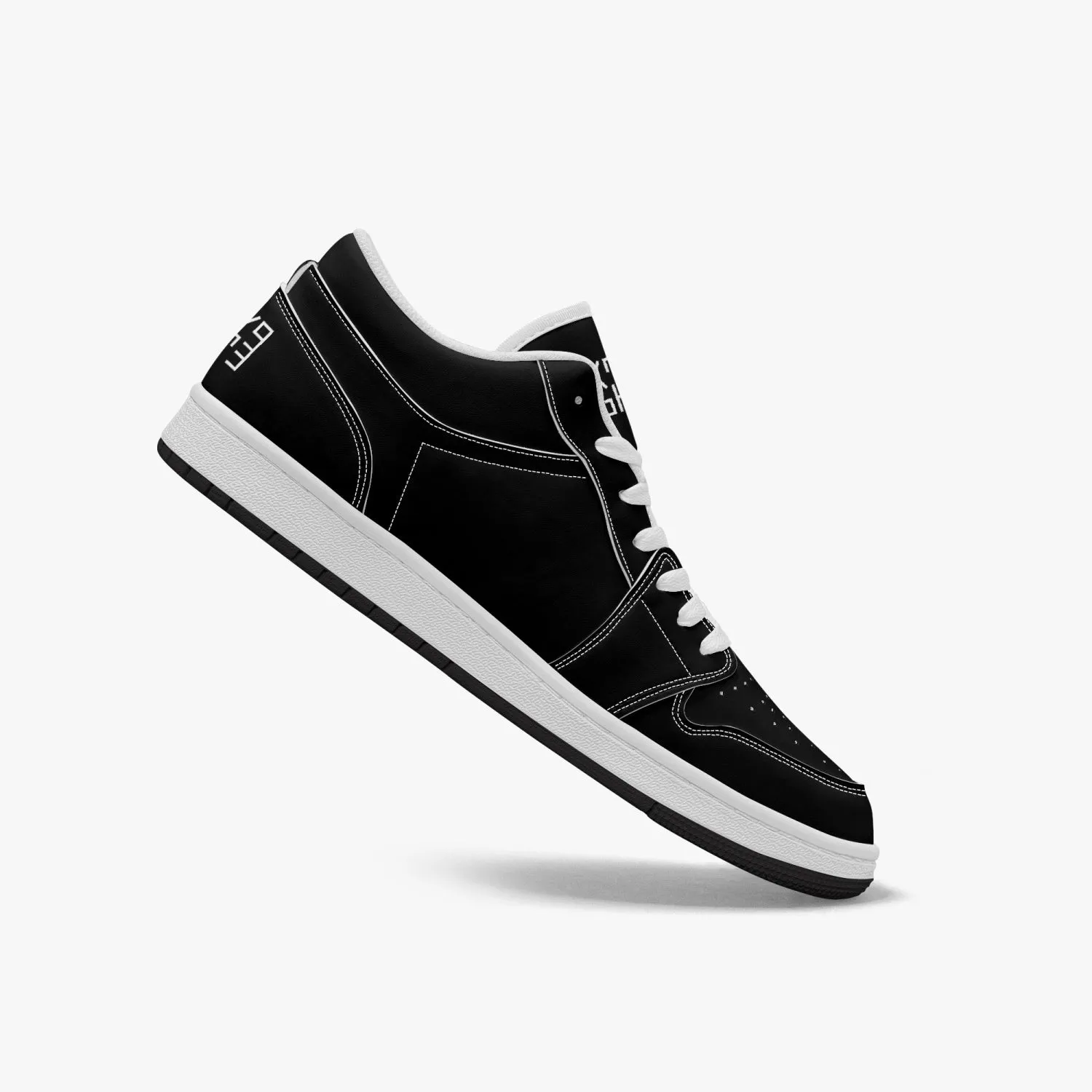 Sixty Eight 93 Logo White Black SENTLT1 Shoes