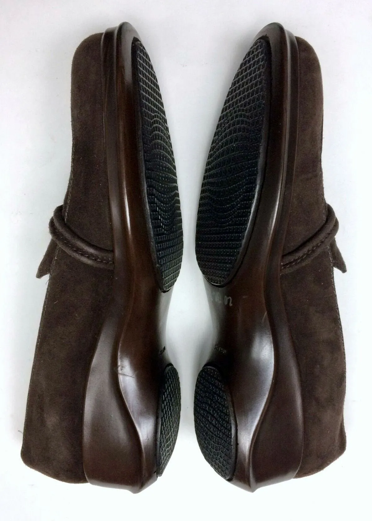 Stuart Weitzman Size 7N Brown Suede Loafers